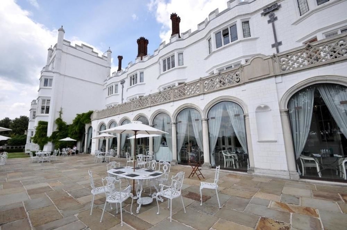 Imagen de los exteriores del Hotel Danesfield House and Spa. Foto 11