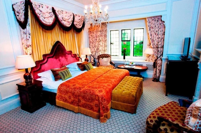 Imagen de la habitación del Hotel Danesfield House and Spa. Foto 8