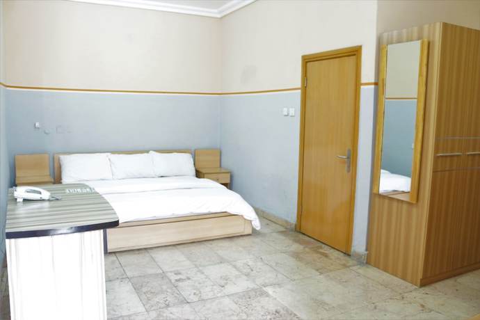 Imagen de la habitación del Hotel Daneto. Foto 12