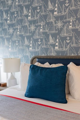 Imagen de la habitación del Hotel Danfords and Marina. Foto 11