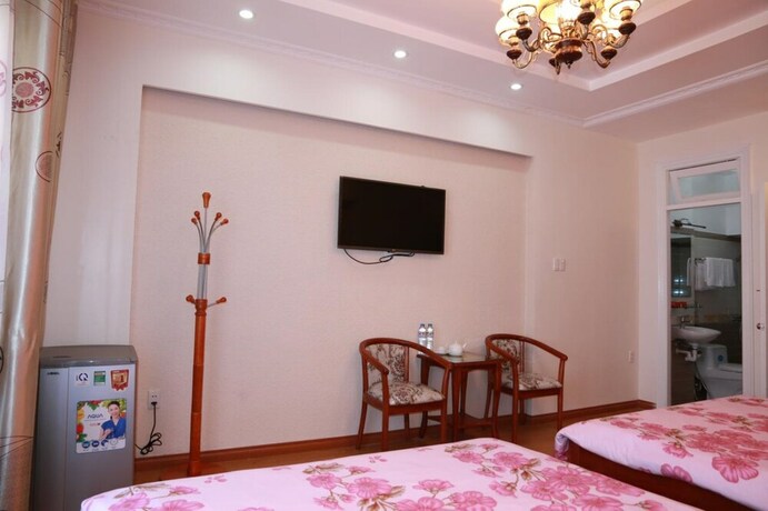 Imagen de la habitación del Hotel Dang Uyen. Foto 21