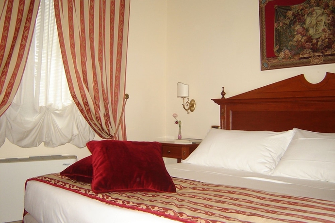 Imagen de la habitación del Hotel D'angelo Palace. Foto 4