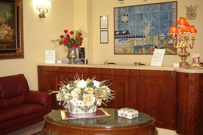 Imagen de los interiores del Hotel D'angelo Palace. Foto 16