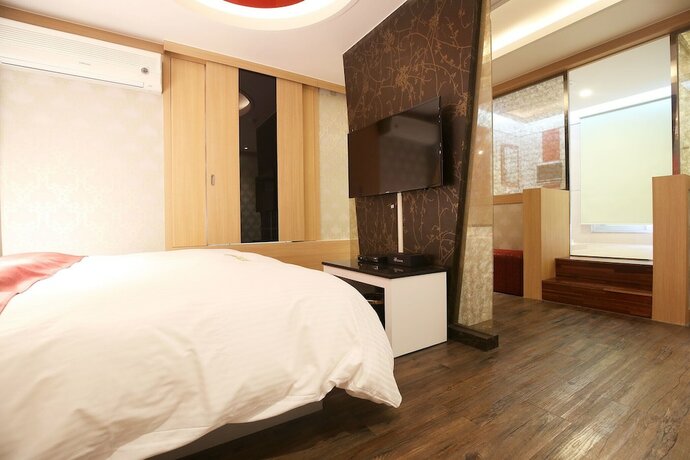 Imagen de la habitación del Hotel Dangjin Jjam. Foto 16