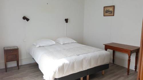 Imagen de la habitación del Hotel D'angleterre, ROSCOFF. Foto 9