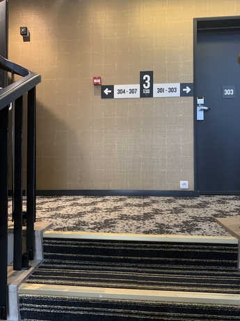 Imagen de los interiores del Hotel D'angleterre Rouen Centre. Foto 19