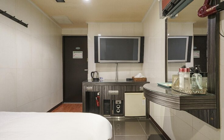 Imagen general del Hotel Dangsan G. Foto 14