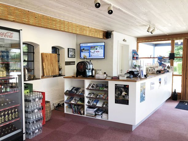 Imagen de los interiores del Hotel Danhostel Sandvig. Foto 12