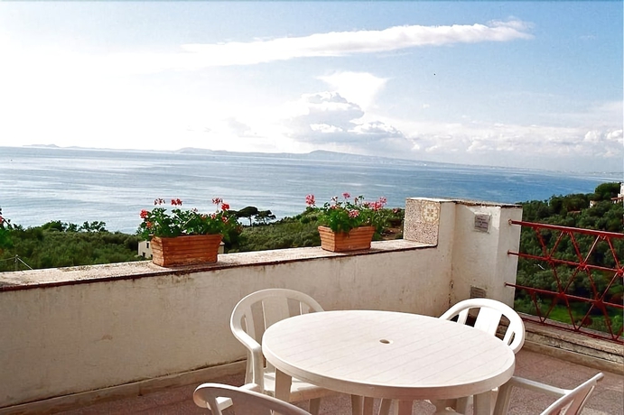 Imagen de la habitación del Hotel Dania, Sorrento. Foto 12