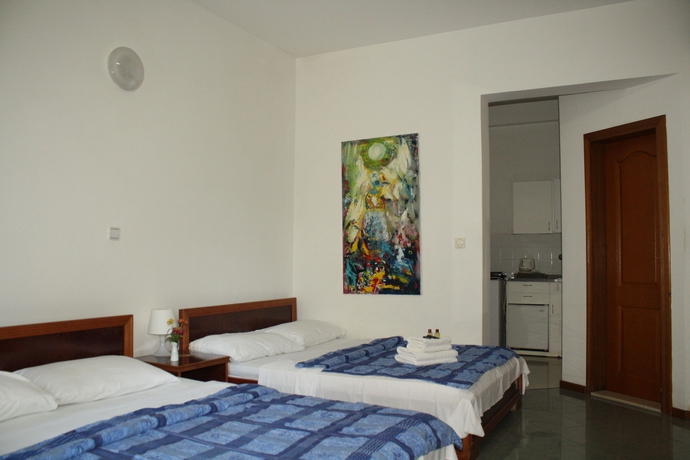 Imagen de la habitación del Hotel Danica. Foto 6