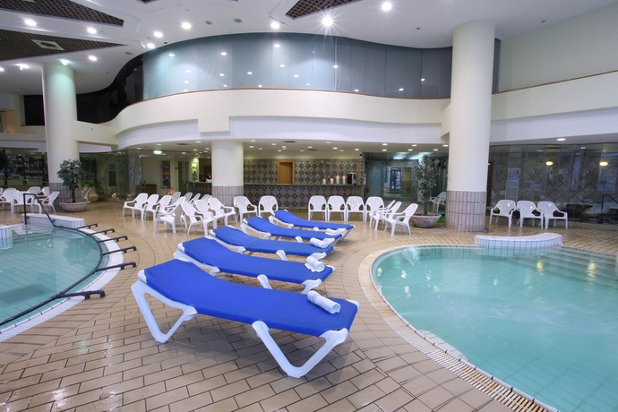 Imagen de la piscina del Hotel Daniel Dead Sea. Foto 13