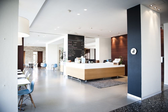 Imagen de los interiores del Hotel Daniel Graz. Foto 14