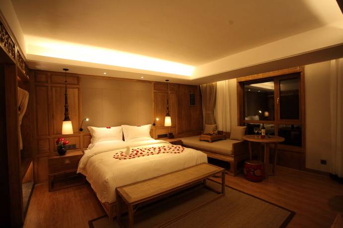 Imagen de la habitación del Hotel Daniel Lawence Gadan Manor Hotel. Foto 4