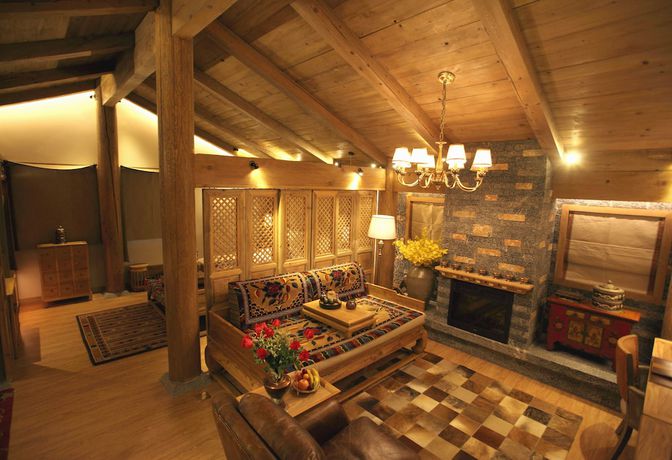Imagen de la habitación del Hotel Daniel Lawence Gadan Manor Hotel. Foto 8