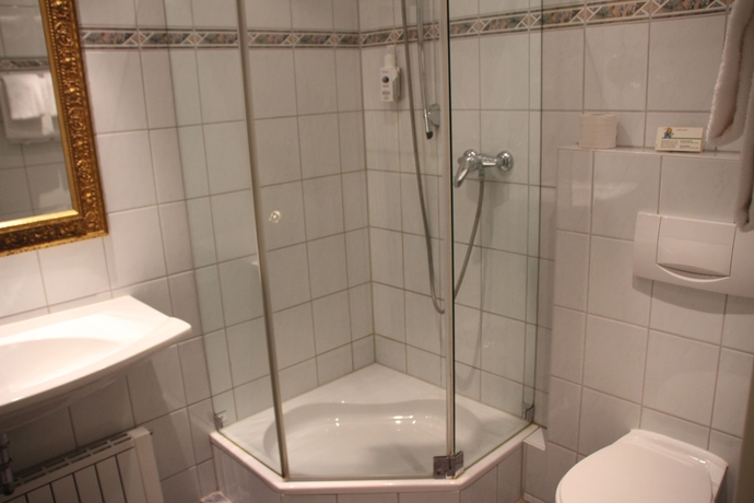 Imagen de la habitación del Hotel Daniel, Munich. Foto 4