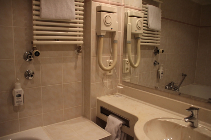 Imagen de la habitación del Hotel Daniel, Munich. Foto 8