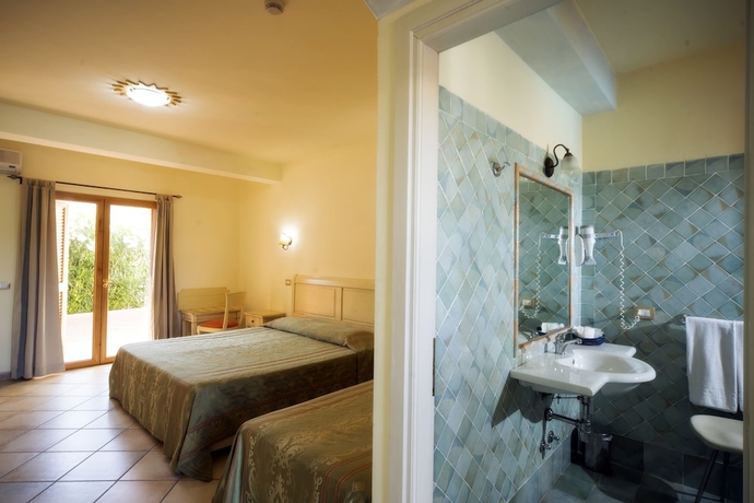 Imagen de la habitación del Hotel Daniel, Olbia. Foto 2