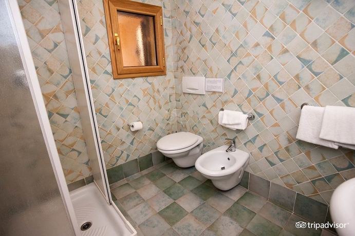 Imagen de la habitación del Hotel Daniel, Olbia. Foto 7