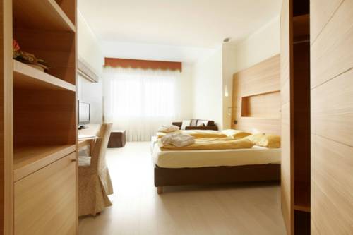 Imagen de la habitación del Hotel Daniela, Selva di Levico. Foto 5