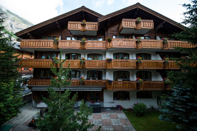 Imagen de los interiores del Hotel Daniela, Zermatt . Foto 12