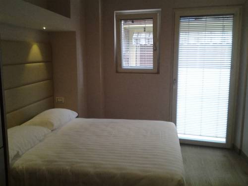 Imagen de la habitación del Hotel Danieli La Castellana. Foto 14