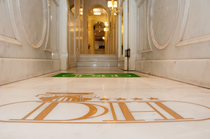 Imagen de los interiores del Hotel Daniel's. Foto 16