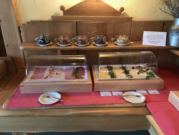 Imagen del bar/restaurante del Hotel Danilo-pianta. Foto 6