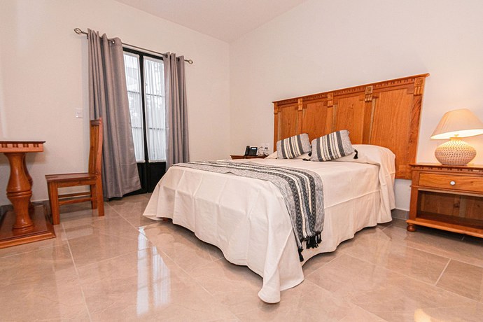 Imagen de la habitación del Hotel Danini. Foto 4