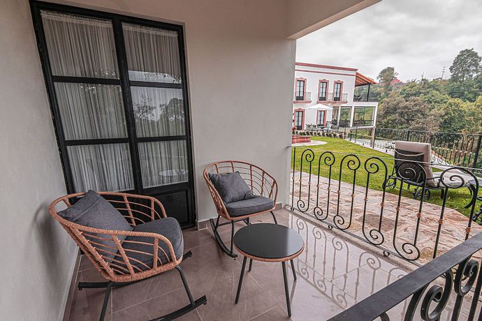 Imagen de la habitación del Hotel Danini. Foto 10