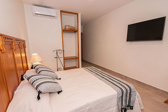 Imagen de la habitación del Hotel Danini. Foto 16