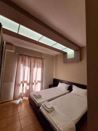 Imagen de la habitación del Hotel Danis, Durres. Foto 7