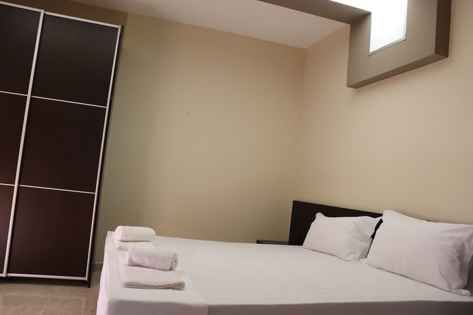 Imagen de la habitación del Hotel Danis, Durres. Foto 11