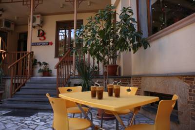 Imagen del bar/restaurante del Hotel Danisimo. Foto 4