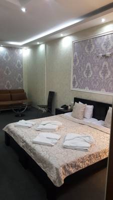 Imagen de la habitación del Hotel Danisimo. Foto 7