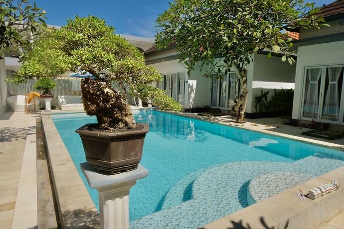 Imagen general del Hotel Daniswara Villa. Foto 14