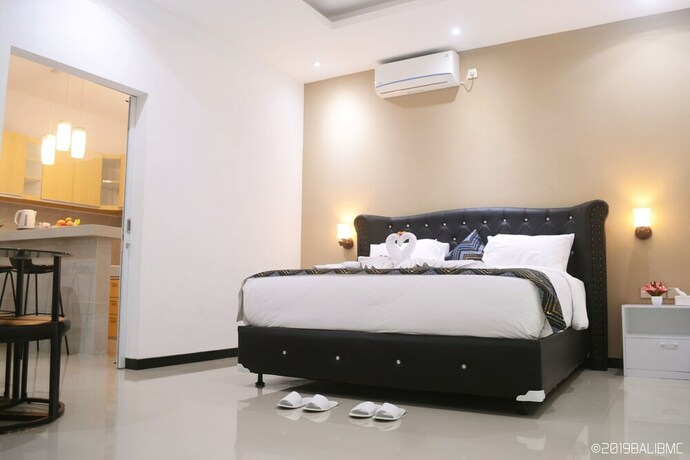 Imagen de la habitación del Hotel Daniswara Villa. Foto 25