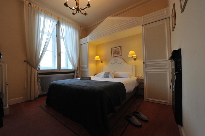 Imagen de la habitación del Hotel D'anjou, Angers. Foto 7