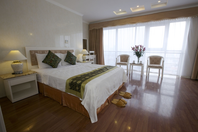 Imagen de la habitación del Hotel Danly. Foto 5