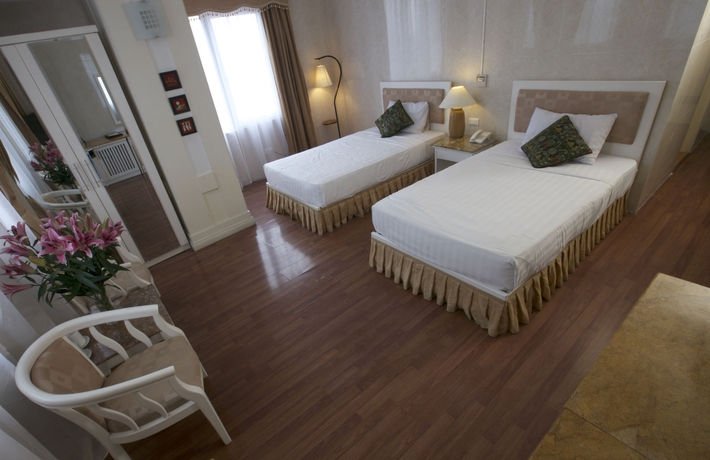 Imagen de la habitación del Hotel Danly. Foto 7