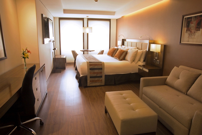 Imagen de la habitación del Hotel Dann Carlton Bogota. Foto 4