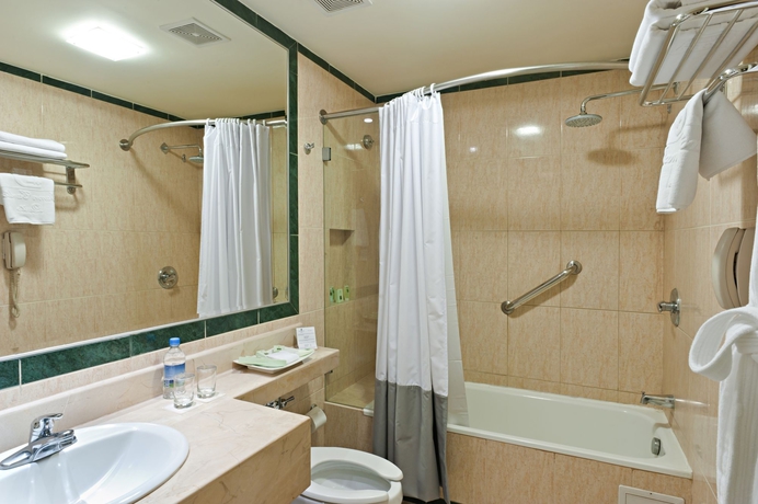 Imagen de la habitación del Hotel Dann Carlton Quito. Foto 16