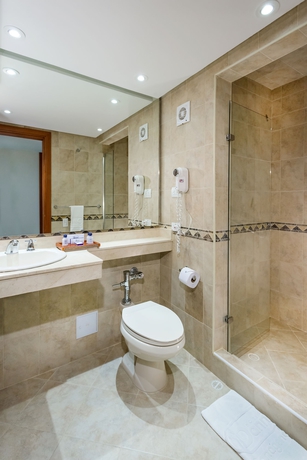 Imagen de la habitación del Hotel Dann Cartagena. Foto 6