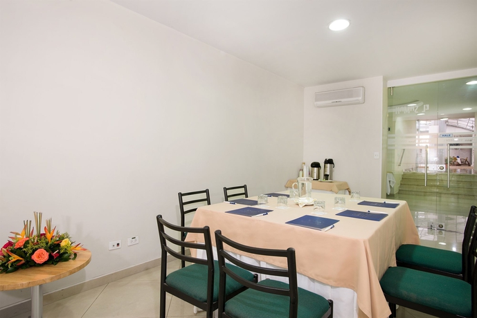 Imagen de los interiores del Hotel Dann Combeima. Foto 15