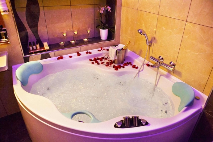 Imagen de la habitación del Hotel Danubia Gate. Foto 6