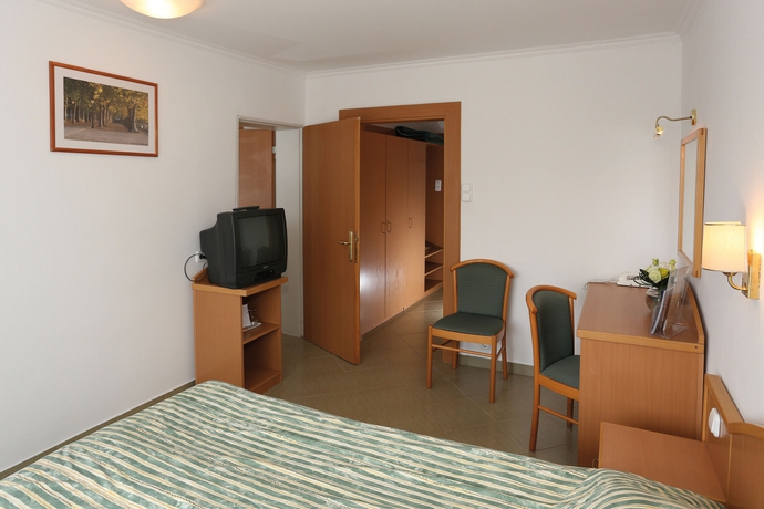 Imagen de la habitación del Hotel Danubius Annabella. Foto 3