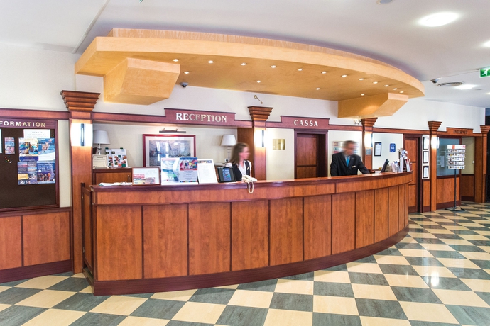 Imagen de los interiores del Hotel Danubius Erzsébet City Center. Foto 14