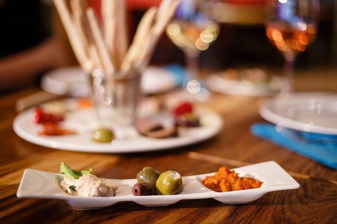 Imagen del bar/restaurante del Hotel Danubius Erzsébet City Center. Foto 7