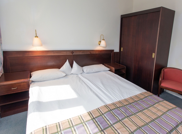 Imagen de la habitación del Hotel Danubius Marina. Foto 11