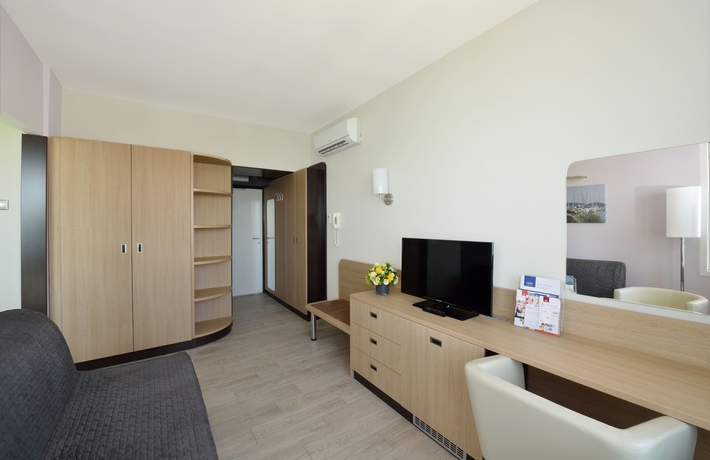 Imagen de la habitación del Hotel Danubius Marina. Foto 14