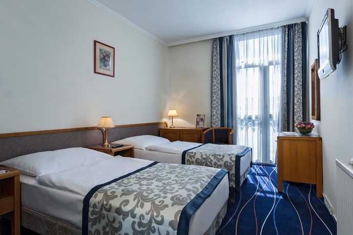 Imagen de la habitación del Hotel Danubius Rába. Foto 7